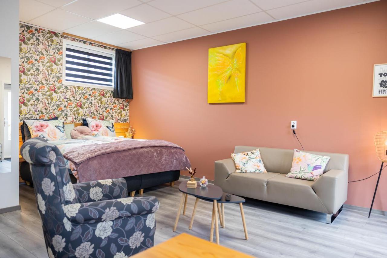 B&B Het Gelders Buitenleven Overasselt Exteriör bild