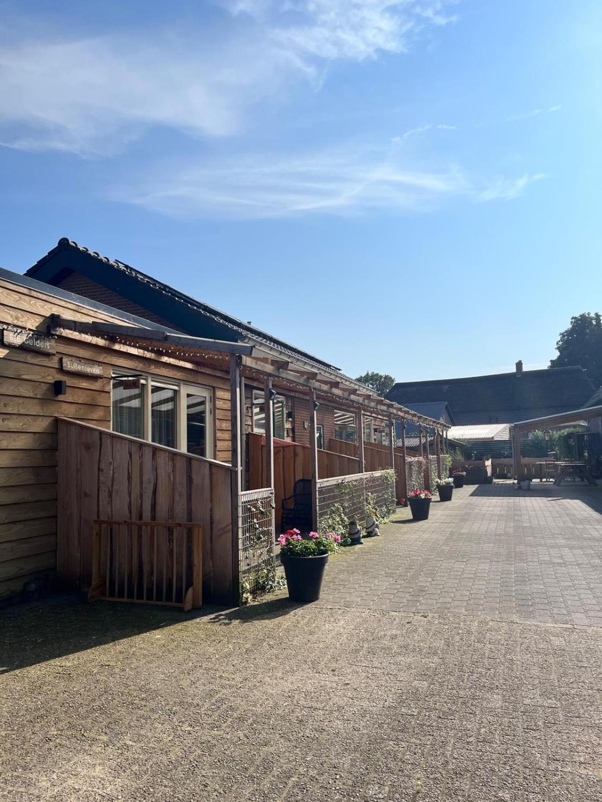 B&B Het Gelders Buitenleven Overasselt Exteriör bild